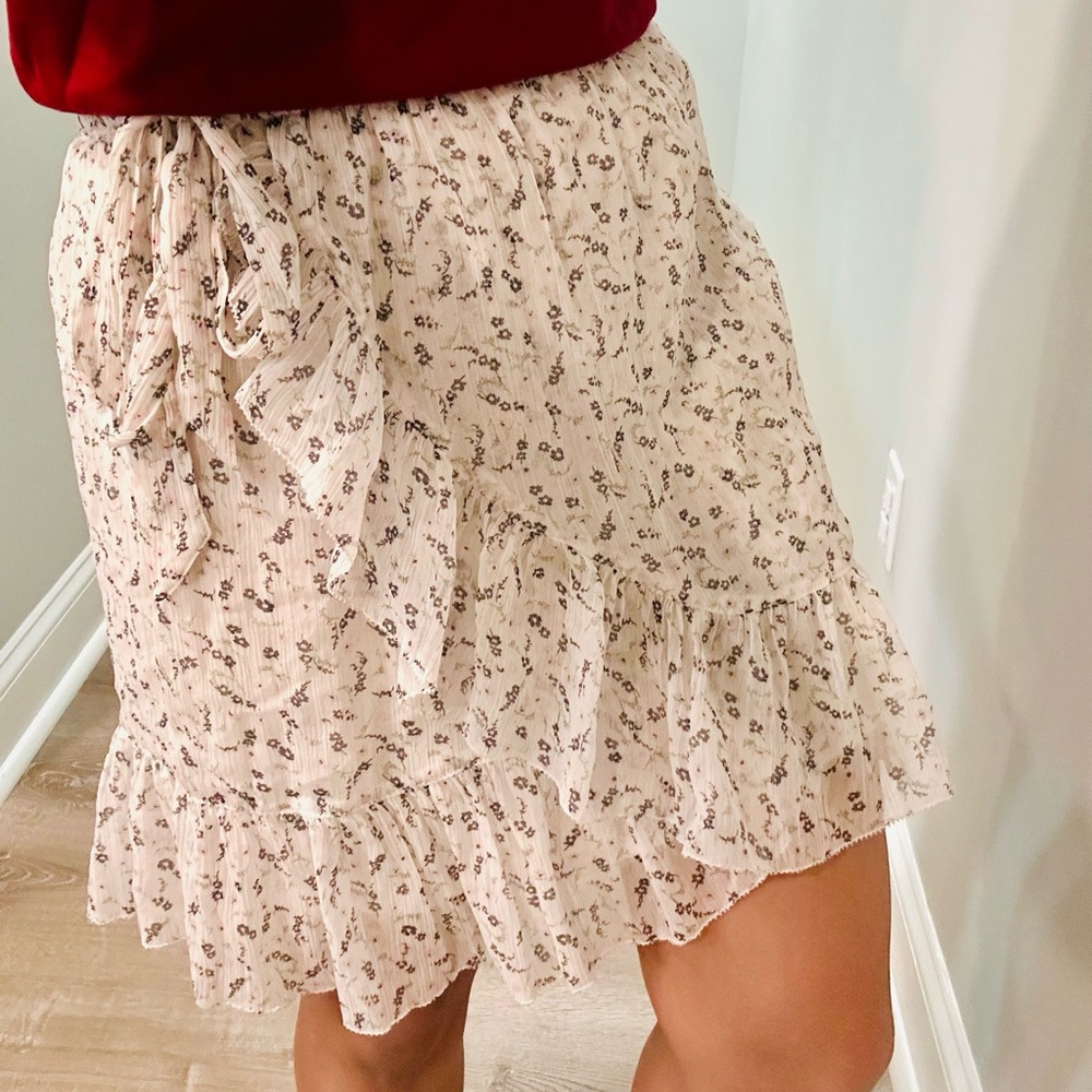 Abercrombie & Fitch Floral Skirt XS